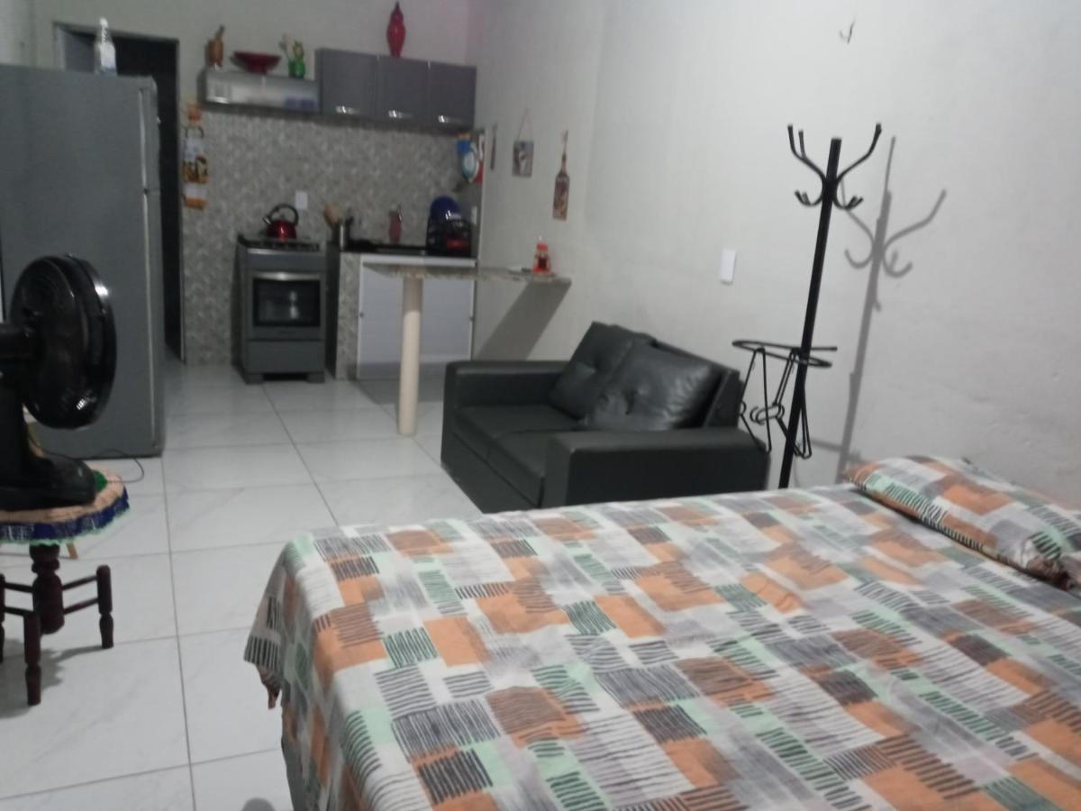 Kitnet Mobiliado, Confortavel E Bem Localizado. *